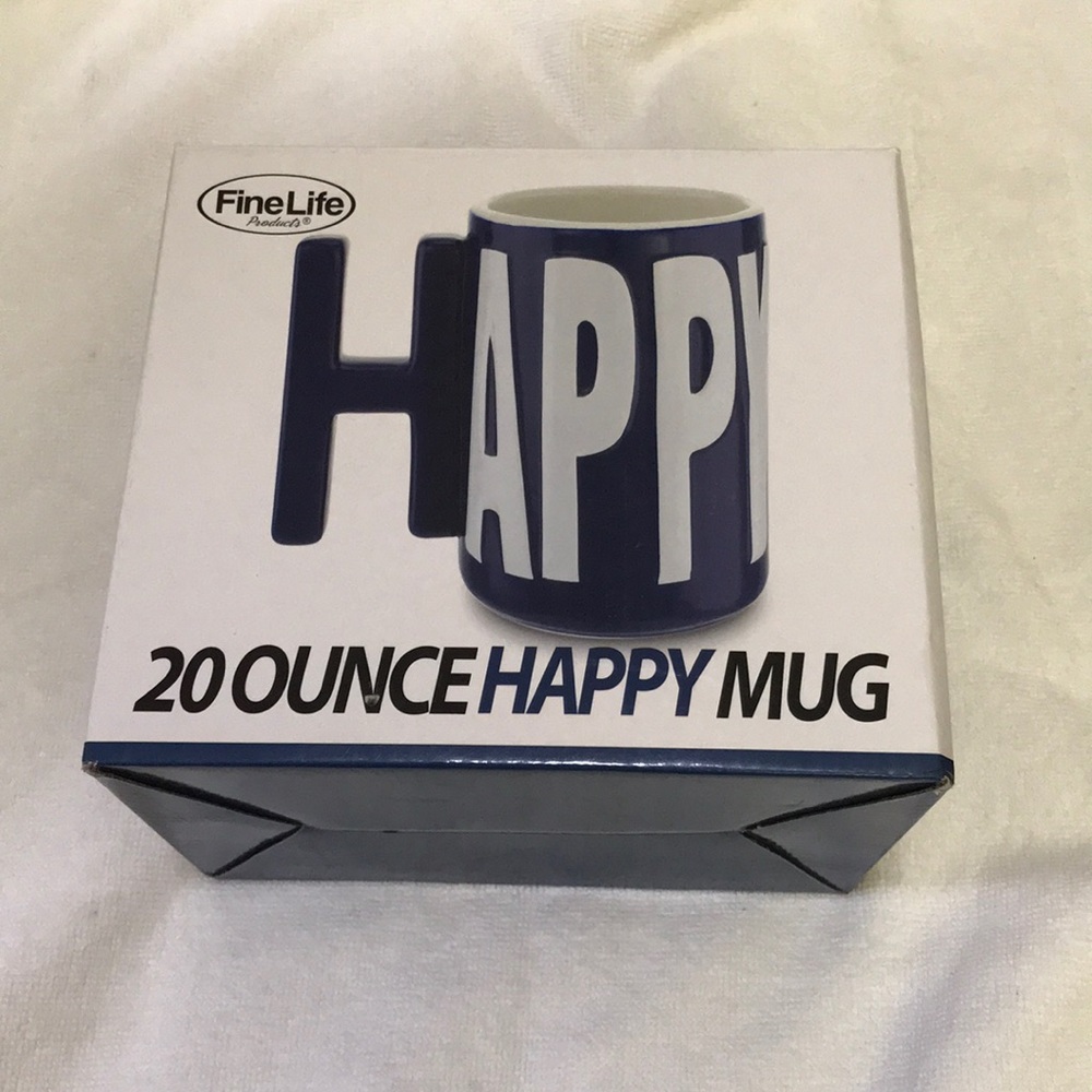 20ounce happy mug nwot